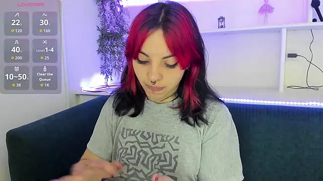 Snapshot of morgana_white chatting on 02-23-26, 11:11 morgana white online show from 02-23-26, 11:11