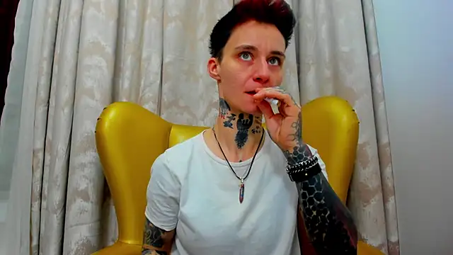 Snapshot of KennyXSX chatting on 01-12-26, 07:20 KennyXSX online show from 01-12-26, 07:20