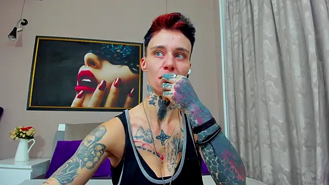 Snapshot of KennyXSX chatting on 12-21-25, 07:48 KennyXSX online show from 12-21-25, 07:48