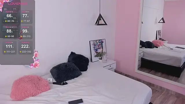 Briana Goldd online show from 03-28-26, 03:51