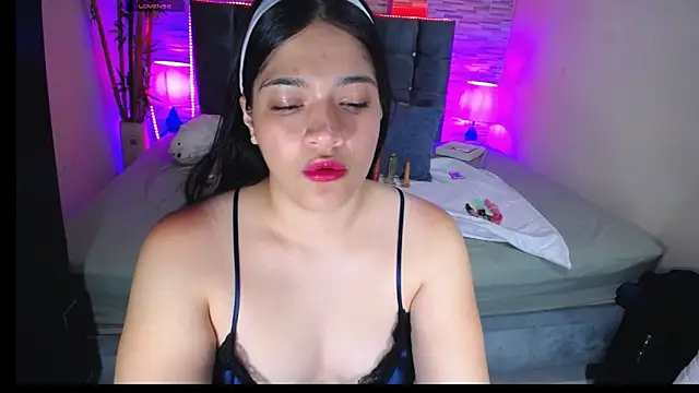 Snapshot of Valeri_hot22 chatting on 04-22-26, 09:10 Valeri hot22 online show from 04-22-26, 09:10