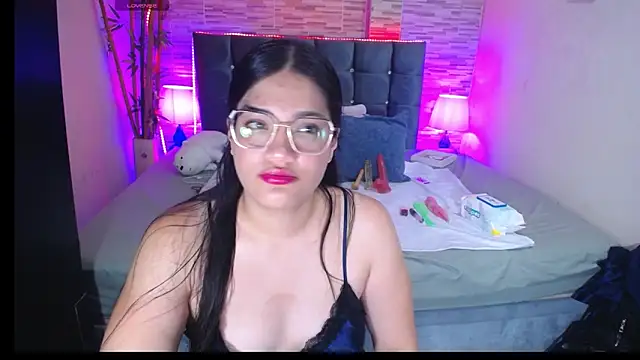 Snapshot of Valeri_hot22 chatting on 05-02-26, 08:25 Valeri hot22 online show from 05-02-26, 08:25
