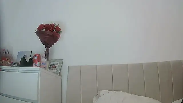 theblondecocklover online show from 01-05-26, 05:38