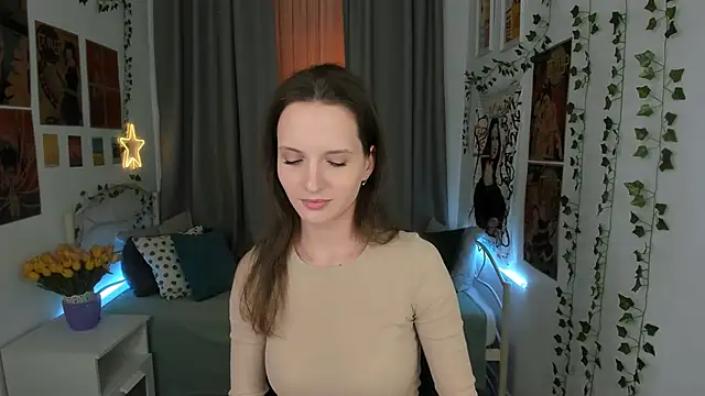 Snapshot of Ariadna_Shy chatting on 02-01-25, 10:12 Ariadna Shy online show from 02-01-25, 10:12