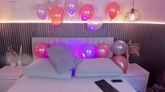 CharloteBrown  online show from 01-16-26, 04:27