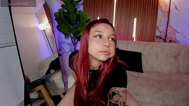 Nickie reed  online show from 05-12-26, 10:05