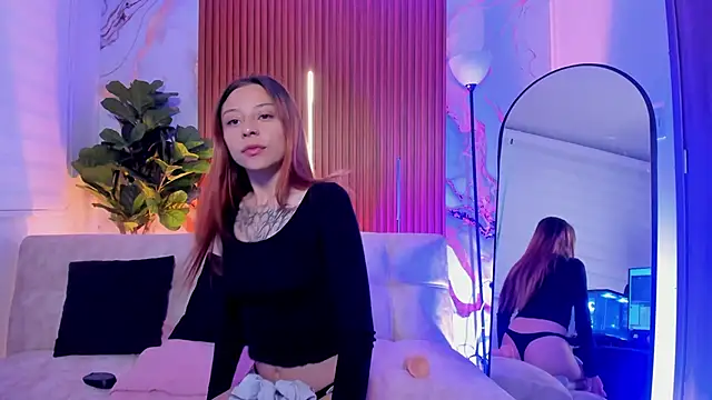 Nickie reed  online show from 01-05-26, 08:45