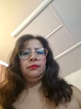 Snapshot of christy_ant chatting on 06-18-26, 07:19 christy ant online show from 06-18-26, 07:19