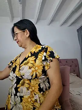 christy ant online show from 05-15-26, 07:23