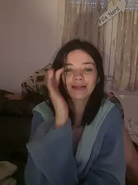 Mmebouhoups online show from 12-22-25, 08:36