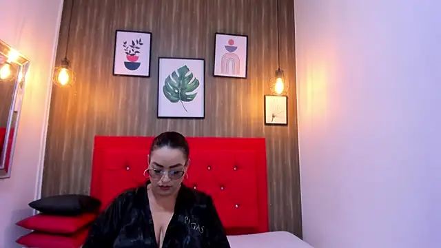 meggancurvy online show from 02-19-26, 07:00