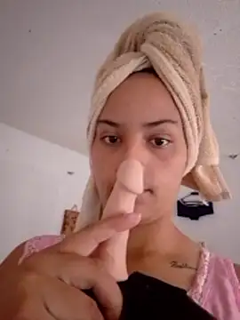 DulceTentacion12 online show from 12-22-25, 07:47