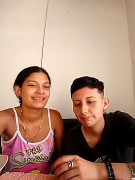 Snapshot of Mei_and_Gaby chatting on 02-21-26, 05:15 Mei and Gaby online show from 02-21-26, 05:15