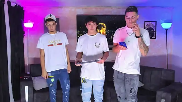 Oficial KingOfHeavens online show from 02-10-26, 05:39