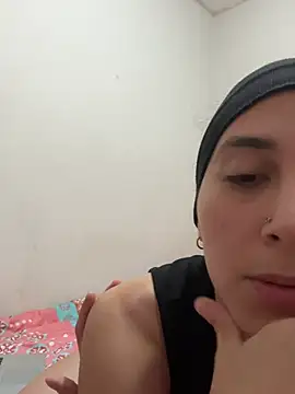 Snapshot of LatinDoll8 chatting on 05-30-26, 11:32 LatinDoll8 online show from 05-30-26, 11:32