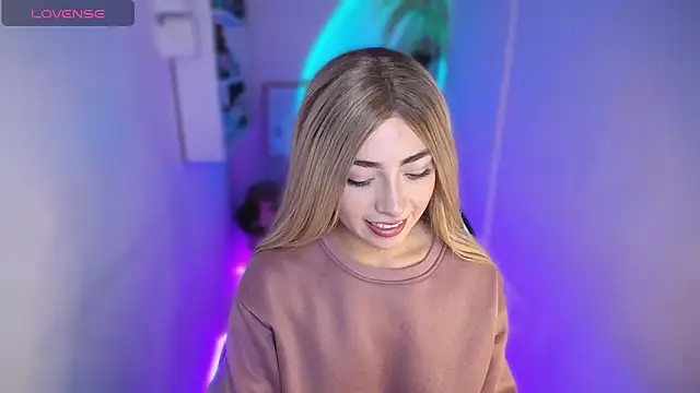 channel blondee online show from 02-06-26, 09:55