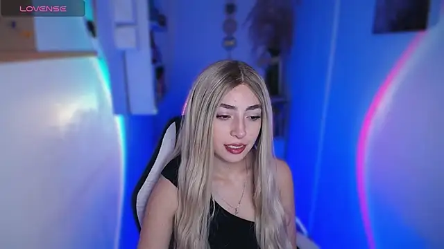 channel blondee online show from 04-24-26, 10:56