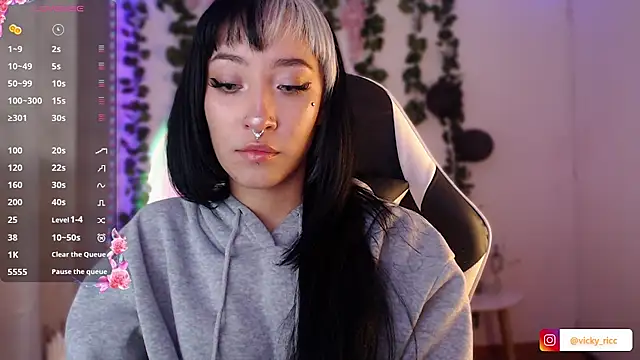 viicky r online show from 02-23-26, 03:34