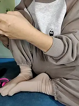 hi-miki online show from 01-07-26, 03:00