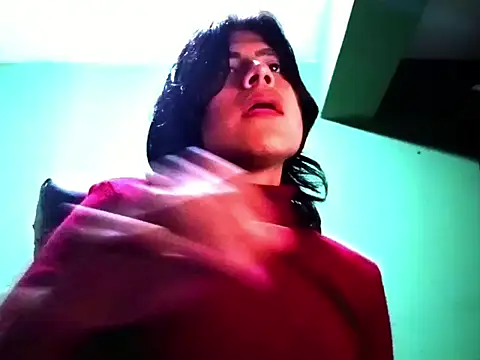 gaspar137 online show from 12-17-25, 05:34