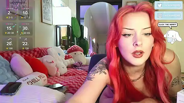 Snapshot of itscleomoon chatting on 02-02-26, 01:37 itscleomoon online show from 02-02-26, 01:37