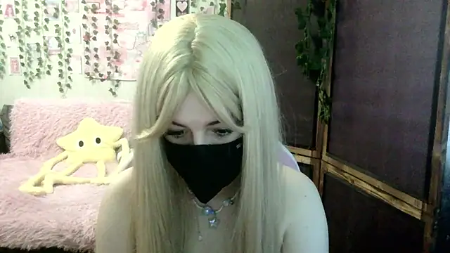 MysticYumiko online show from 04-20-26, 07:33