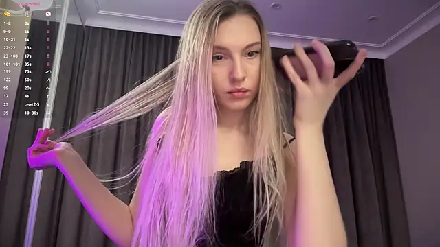 Snapshot of blondinkaa chatting on 02-23-26, 05:02 blondinkaa online show from 02-23-26, 05:02