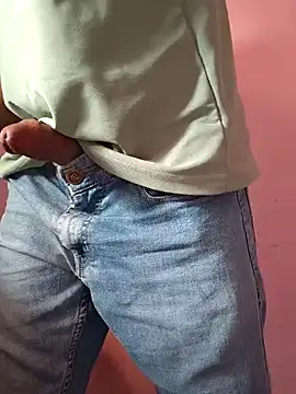 AqueousCrepe online show from 02-05-26, 08:54