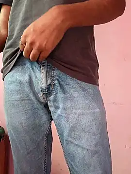 AqueousCrepe online show from 01-06-26, 06:28