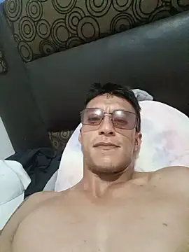 AmissFade online show from 06-21-26, 03:01