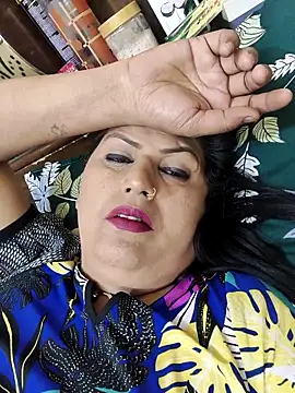 Hotmylips online show from 04-23-26, 05:36