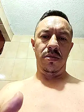 Snapshot of L_hotcream chatting on 02-19-26, 10:12 L hotcream online show from 02-19-26, 10:12