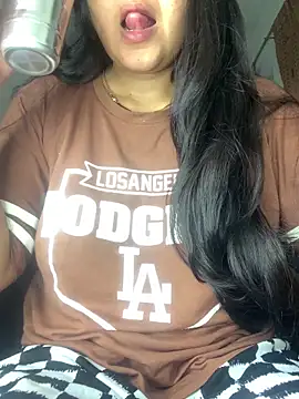 missmisha01 online show from 03-08-26, 02:48