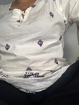 missmisha01 online show from 01-09-26, 02:46