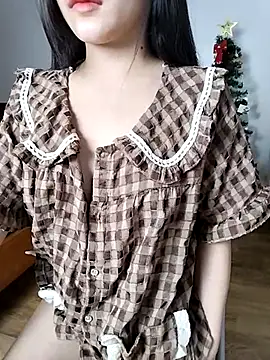 Miu ii online show from 12-17-25, 02:00