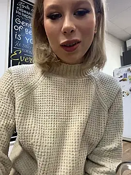 IvyBriggs online show from 01-10-26, 05:30