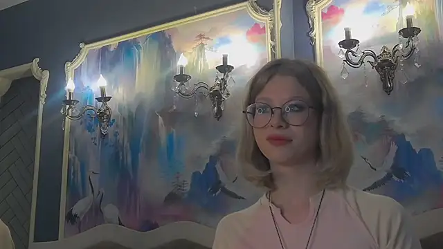 IvyBriggs online show from 01-13-26, 06:01