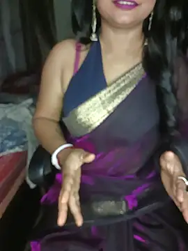 Snapshot of MAHI066 chatting on 05-19-26, 07:54 MAHI066 online show from 05-19-26, 07:54