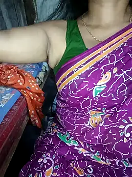 Snapshot of MAHI066 chatting on 05-02-26, 05:56 MAHI066 online show from 05-02-26, 05:56