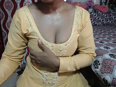 surbhi01 online show from 07-16-26, 06:54
