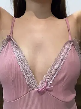 Zinmeo20 online show from 04-19-26, 08:37