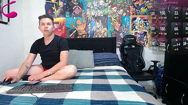 Snapshot of Golden_Boysx chatting on 03-30-26, 10:55 Golden Boysx online show from 03-30-26, 10:55