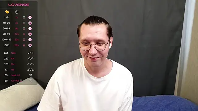 NakedIsaac online show from 06-27-26, 03:18