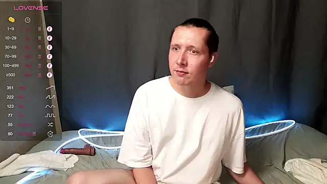 NakedIsaac online show from 06-17-26, 08:52