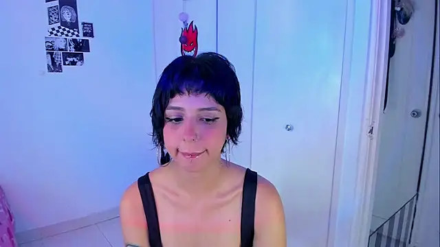 harakitty  online show from 03-23-26, 03:56