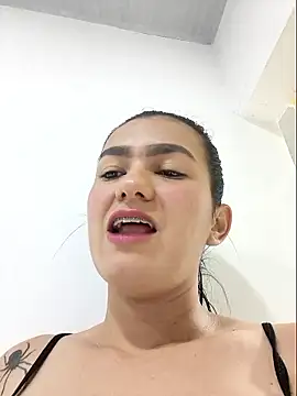 Snapshot of Adrenaline_crazy chatting on 02-19-26, 02:30 Adrenaline crazy online show from 02-19-26, 02:30