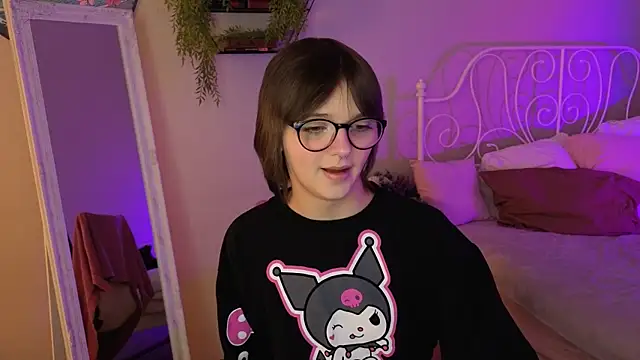 LetoriaNotley online show from 01-11-26, 08:16