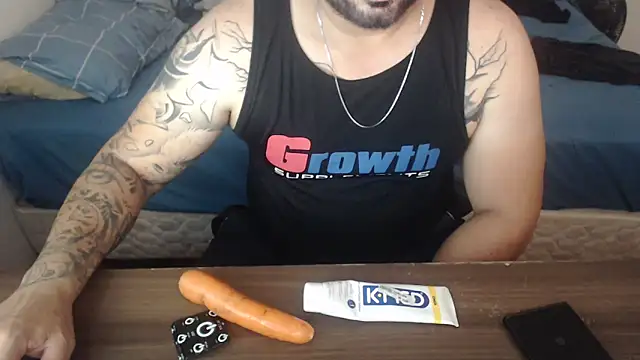 Snapshot of drlluis chatting on 02-18-26, 02:46 drlluis online show from 02-18-26, 02:46