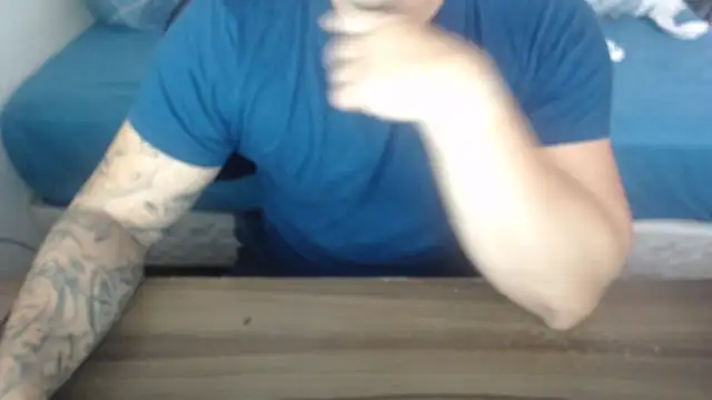 Snapshot of drlluis chatting on 02-13-26, 04:29 drlluis online show from 02-13-26, 04:29