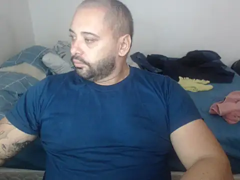 Snapshot of drlluis chatting on 02-05-26, 03:41 drlluis online show from 02-05-26, 03:41